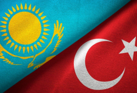   Außenminister der Türkei und Kasachstans diskutierten in Astana regionale Fragen  
