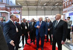   Präsidenten von Aserbaidschan und Belarus machen sich mit den Ausstellungen Caspian Agro und InterFood vertraut  