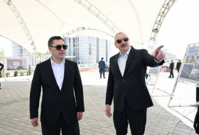   Präsidenten von Aserbaidschan und Kirgisistan besuchen das Aghdam-Konferenzzentrum  