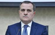  Aserbaidschanischer Außenminister reist zu einem Arbeitsbesuch nach Katar  