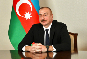   Präsident Ilham Aliyev gratulierte seinem polnischen Kollegen  