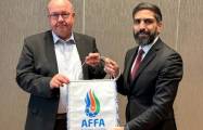   Aserbaidschan und Dänemark erkunden Möglichkeiten für eine Zusammenarbeit im Fußball  