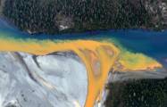   Flüsse in Alaska färben sich trüb-orange  