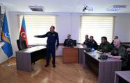   Tadschikische Delegation besucht aserbaidschanische Luftstreitkräfte  