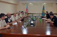   Kasachische Delegation besucht Militärpolizei des aserbaidschanischen Verteidigungsministeriums  