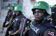   Bei dem Angriff von Militanten in Niger seien Dutzende Menschen getötet worden, Trauer wurde angekündigt  
