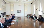   Präsident Ilham Aliyev empfängt italienische Delegation  