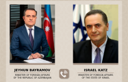   Aserbaidschanischer Außenminister bespricht regionale Themen mit seinem israelischen Amtskollegen  