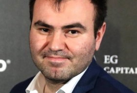 Schach-Kandidatenturnier 2018: Mamedjarow setzt sich an die Spitze