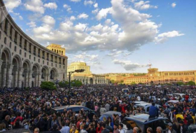 Massenprotesten in Eriwan: Armenien wählt am kommenden Dienstag neuen Regierungschef