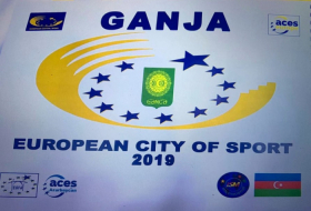 Ganja übernimmt offizielle Flagge des Titels “Europäische Sportstadt“