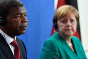 Merkel zu Gesprächen in Angola