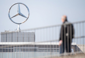   Vorstände bei Daimler verzichten auf Teile ihrer Gehälter  