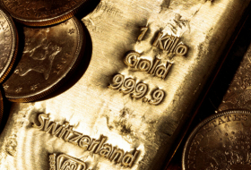 Nach „Öl-Schock“: Gold bleibt Gewinner – Neues Rekord-Hoch in Sicht