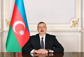 Ilham Aliyev gratulierte den Teilnehmern des Gipfels 