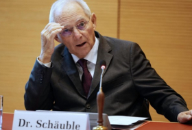   Schäuble:   Nächtliche Ausgangssperren sind verhältnismäßig