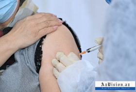     Aserbaidschan:   Fast 59.500 Menschen an einem Tag gegen COVID-19 geimpft  