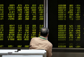  Ausländer fliehen aus Chinas Aktienmärkten  