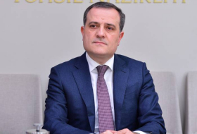   Aserbaidschanischer Außenminister reist nach Belgien ab  