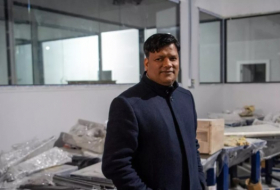   Eine weitere Unterstützung von Delhi nach Eriwan   - sie bauen eine Diamantenfabrik    