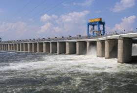   In der Ukraine wurde der Staudamm des Wasserkraftwerks Kachowka zerstört  