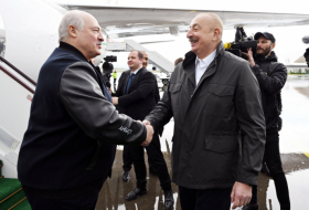   Belarussischer Präsident trifft in Füzuli ein  