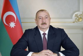   Präsident Estlands gratulierte dem Führer Aserbaidschans  
