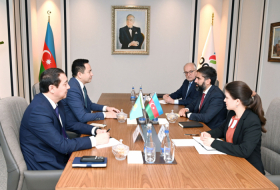   Baku und Astana erörtern Transit kasachischen Öls durch Aserbaidschan  