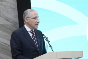     Mukhtar Babayev:   Wir sollten unsere Ambitionen mit klaren Plänen für eine klimaresistente Welt steigern  