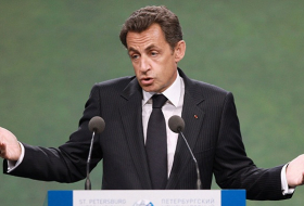 „Dann ändern wir eben die Verfassung!“- Sarkozy besteht auf Burkini-Verbot