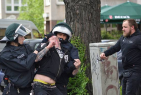 Polizisten schützen Faschisten“: Wie Mensah-Schramm die IB-Demo erlebte