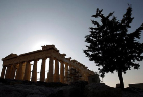 Griechenland: Schulden wachsen, Wirtschaft schrumpft