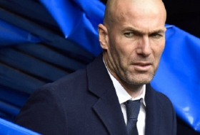 Ziehvater Zidane nimmt seine Söhne mit