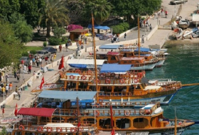 Reisekonzerne holen kaum Urlauber aus Türkei zurück