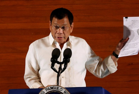 „Hurensohn“ – Philippinischer Präsident beleidigt US-Botschafter