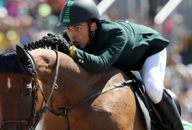  Brasilianischer Reiter verletzt sein Pferd und wird disqualifiziert