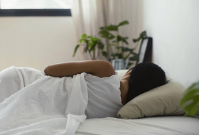 Dornröschen-Syndrom: Wie eine junge Frau unter ständigem Schlafen leidet