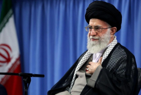 Ajatollah Khamenei verbietet direkte Gespräche zwischen Teheran und Washington  