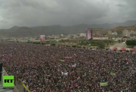 Jemen: Ein Volk geht gegen saudischen Krieg auf die Straße - Mainstream berichtet lieber über Moskau