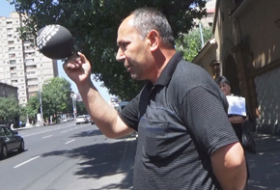 Das Wort der Behörden – ein leerer Schall. Protestaktion vor dem Amtssitz des Präsidenten Armeniens