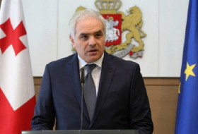 In Aserbaidschan ist der georgische Innenminister angekommen