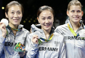 Tischtennis-Frauen gewinnen Silber