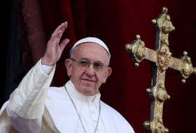 Papst Franziskus fordert, dass die Waffen in Syrien “ewig schweigen”