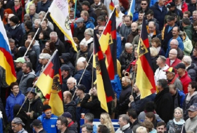 Sachsens Innenminister sucht weiter Dialog mit Pegida