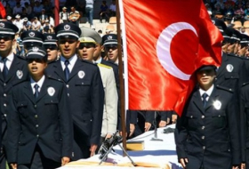 Bosnien: Führende Polizeibeamte in der Türkei ausgebildet