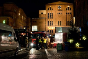 Berliner Weihnachtsmarkt nach Explosion geräumt