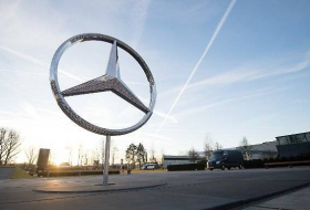 Daimler bricht der Gewinn ein