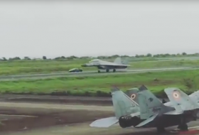Kampf der Maschinen: Lamborghini Huracan nimmt es mit MiG-29 auf