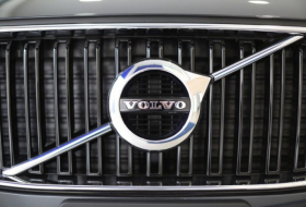Lkw-Bauer Volvo räumt Abgas-Probleme ein