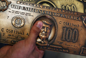 Stark unter Druck: Warum der US-Dollar ins Taumeln gerät